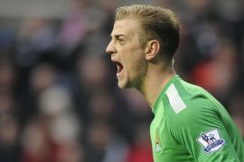 Joe Hart bersinar pada laga tanpa gol di laga pertama