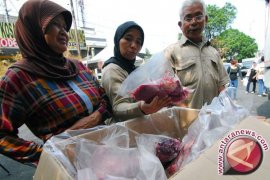 Distributor jual daging sapi Rp80.000 per kilogram