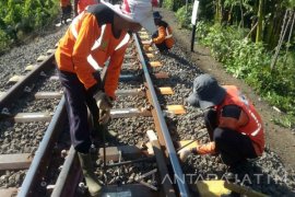 KAI Daop IX Tambah  "PJL" Ekstra Selama Angkutan Lebaran