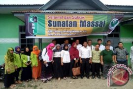 Dinkes Padangsidimpuan Gelar Sunatan Massal 