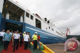 KAPAL RORO LAMPUNG-TANJUNG PRIOK-LAMPUNG Page 1 Small