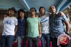 Slank: Tetap Lawan Narkoba