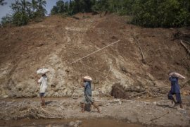 FPKS Jateng Sisihkan THR untuk Korban Bencana
