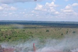 Bantu Padamkan Karlahut, SINARMAS Turunkan Heli Superpuma dan B3 Eurocopter