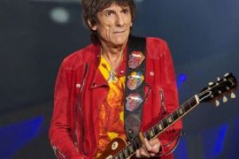 Jelang Ulang Tahun ke 69, Ronnie Wood Mendapatkan Anak Kembar