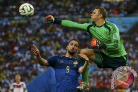 Manuel Neuer  Pemain Terbaik Laga Jerman vs Italia