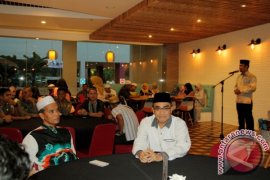 BUKA PUASA BERSAMA PERS ROOM