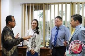 Delegasi Rusia Kunjungi Kantor Pusat Bea Cukai