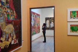 Klowor Pameran "Terrestrial Paradise"