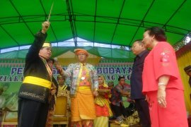 Keraton Ismahayana Beri Gelar Khusus Gubernur Kalbar