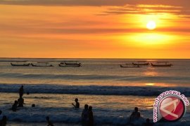 Iseng Potret Wisatawan Bugil, Sopir Angkutan Wisata Ditangkap Polisi