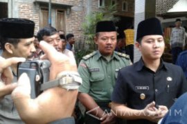 Wabup Trenggalek Hadiri Pemakaman TKI Meninggal di Brunei
