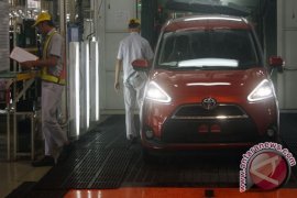 Toyota Investasikan Rp2,5 Triliun Produksi Mobil Sienta
