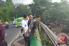 Bima Arya Respon Permintaan Penataan Sungai Ciliwung