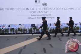 PENGAMANAN PREPCOM III UN HABITAT Page 1 Small