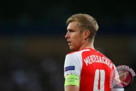 Per Mertesacker dirumorkan jadi Direktur Olahraga Jerman