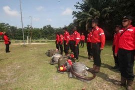 Tim FERT Lakukan Pemadaman Hingga Tidak Berasap