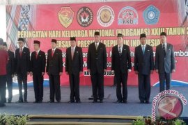 Jimmy Eman Raih Penghargaan Satya Lencana Pembangunan