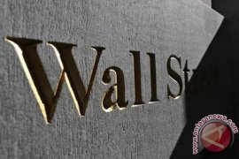 Saham-saham Wall Street melemah terpengaruh data ekonomi