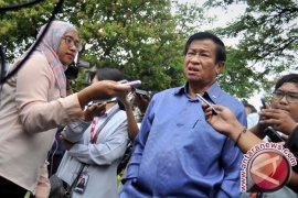 Agum Gumelar : Suporter sepak bola Indonesia belum dewasa