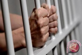 Camat terlibat korupsi dana desa ditahan Jaksa