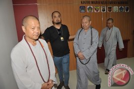 Imigrasi Tangkap WNA Bermasalah