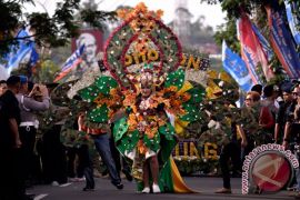Lima negara berpartisipasi pada Tomohon International Flower Festival 2022