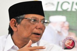 Menag Ajak Doakan Hasyim Muzadi