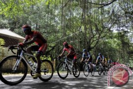 Pebalap TdS 2017 Bakal Disambut Ribuan Kontingen Lomba Qasidah di Padang