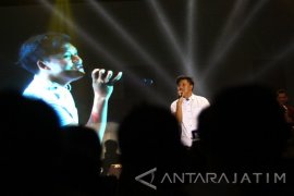 Penampilan Rizki Febian