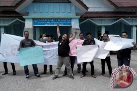 Wartawan Singkil gelar solidaritas terhadap wartawan