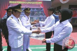 332 Napi Lapas Sampit Dapat Remisi Kemerdekaan 