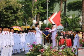 Risma Pesan Agar Anak-Anak Cermat Memanfaatkan Teknologi Informasi