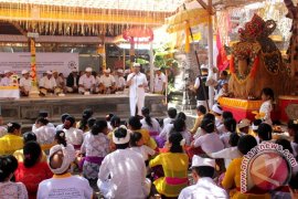 Wagub Bali Imbau Masyarakat Kedepankan "Menyama-braya"