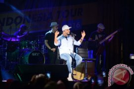 Konser Maher Zain di Palembang Page 1 Small