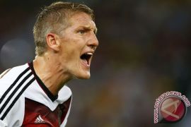 MU akan tendang Bastian Schweinsteiger