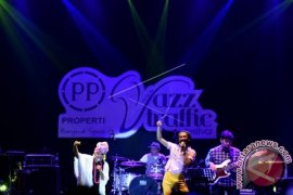 Ari Lasso Tutup Jazz Traffic Festival 2016