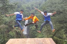Pesona Curug Gomblang Banyumas Mulai Dilirik Wisatawan