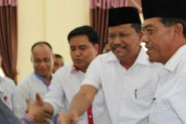 Jawahir-Bardansyah Serahkan Dokumen Dukungan Paslon Perseorangan