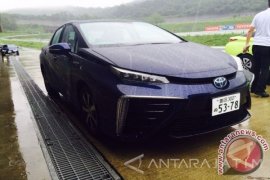 Toyota Rintis Kendaraan "Zero Emission"
