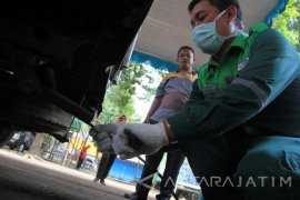 BLH Jatim Gelar Uji Emisi Kendaraan di Tulungagung