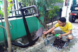 Benda Kuno Diperkirakan di Bengawan Solo Bojonegoro