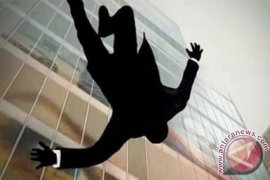 Mahasiswa Tewas Diduga Meloncat Dari Lantai Tujuh Gedung Kampus Perbanas