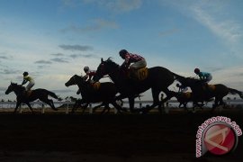 Jabar Harus Puas Perunggu Show Jumping Team