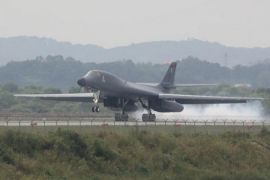 Bomber B-52 AS jatuh, delapan awak diduga tewas