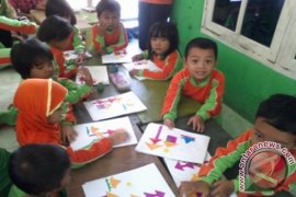  Tiga Bulan Dituntut Selesai Raperda Penyelenggaraan Pendidikan 