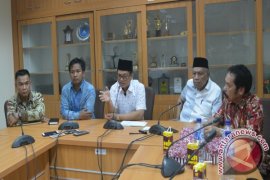 Gubernur Harapkan Ekspor Lalui Jalur Resmi