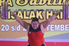 Lifter Jatim Raih Medali terakhir Cabang Angkat Besi