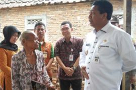 Wali Kota Instruksikan Pendataan Berkala Warga Miskin