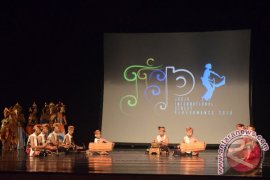 Jogja International Steet Performance Page 1 Small